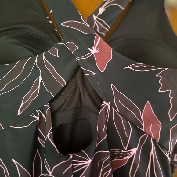 Eddie Bauer Black and Pink Floral One Piece Swimsuit - Picture 4 of 5